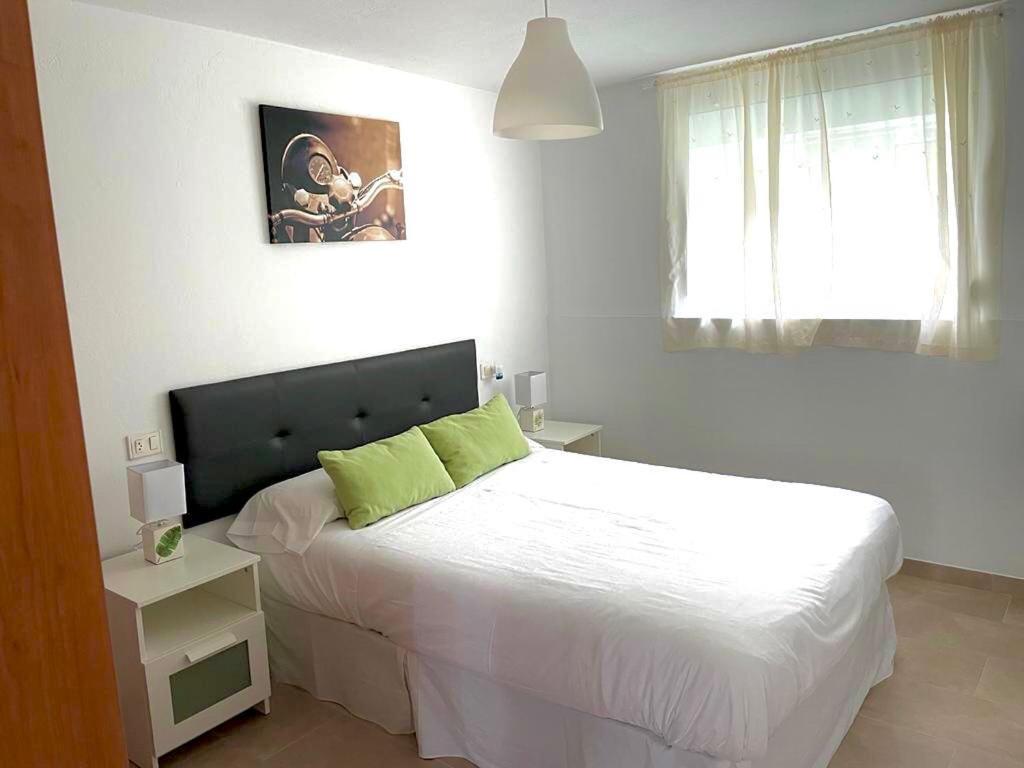 Apartamento Playa De Estorde ثي المظهر الخارجي الصورة